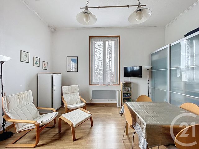 Appartement Studio à vendre - 1 pièce - 33.6 m2 - VITTEL - 88 - LORRAINE - Century 21 Les Portes D'Or