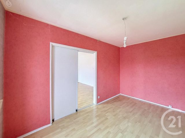 Appartement F4 à vendre - 4 pièces - 66.0 m2 - VITTEL - 88 - LORRAINE - Century 21 Les Portes D'Or