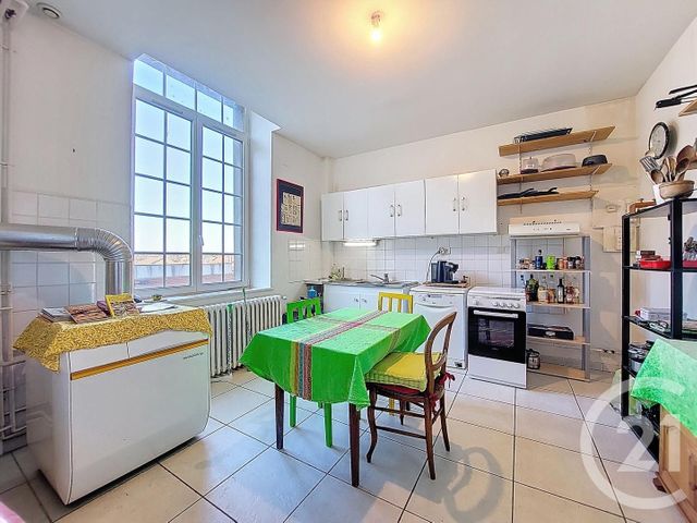 Appartement F7 à vendre - 7 pièces - 171.72 m2 - MIRECOURT - 88 - LORRAINE - Century 21 Les Portes D'Or