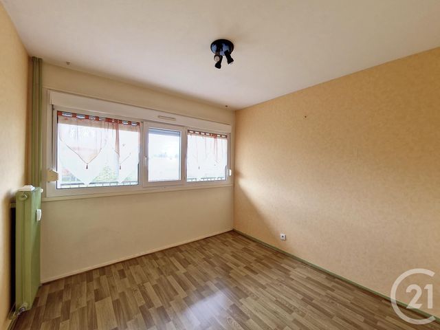 Appartement F4 à vendre - 4 pièces - 79.66 m2 - VITTEL - 88 - LORRAINE - Century 21 Les Portes D'Or