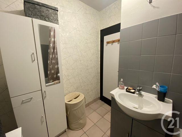 Appartement F4 à vendre - 4 pièces - 79.66 m2 - VITTEL - 88 - LORRAINE - Century 21 Les Portes D'Or