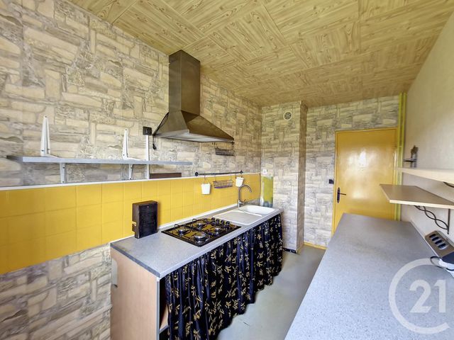 Appartement F4 à vendre - 4 pièces - 79.66 m2 - VITTEL - 88 - LORRAINE - Century 21 Les Portes D'Or