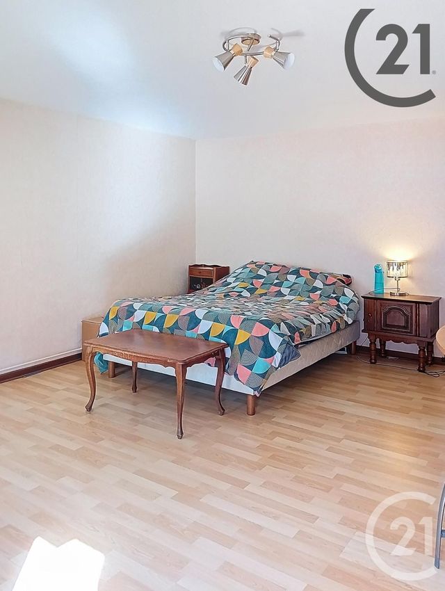 Appartement F4 à vendre - 4 pièces - 122.0 m2 - NEUFCHATEAU - 88 - LORRAINE - Century 21 Les Portes D'Or