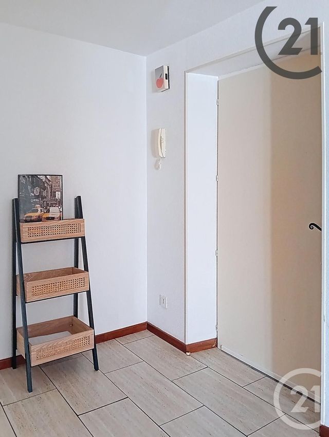 Appartement F4 à vendre - 4 pièces - 122.0 m2 - NEUFCHATEAU - 88 - LORRAINE - Century 21 Les Portes D'Or