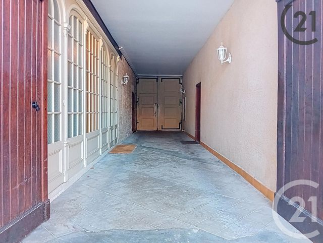 Appartement F4 à vendre - 4 pièces - 122.0 m2 - NEUFCHATEAU - 88 - LORRAINE - Century 21 Les Portes D'Or