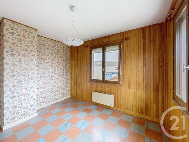 maison à vendre - 8 pièces - 172.0 m2 - VITTEL - 88 - LORRAINE - Century 21 Les Portes D'Or