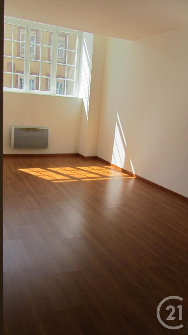 Afficher la photo en grand Appartement F4 à vendre - 4 pièces - 93.31 m2 - MIRECOURT - 88 - LORRAINE - Century 21 Les Portes D'Or