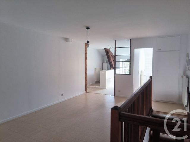 Appartement F2 à louer - 2 pièces - 66.0 m2 - NEUFCHATEAU - 88 - LORRAINE - Century 21 Les Portes D'Or