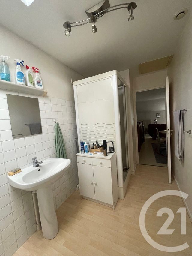 Appartement F2 à louer - 2 pièces - 66.0 m2 - NEUFCHATEAU - 88 - LORRAINE - Century 21 Les Portes D'Or