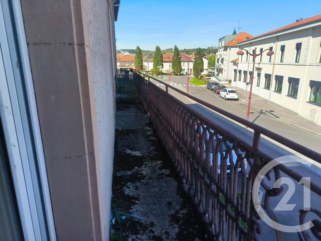 Appartement F2 à louer - 2 pièces - 45.0 m2 - CHATENOIS - 88 - LORRAINE - Century 21 Les Portes D'Or