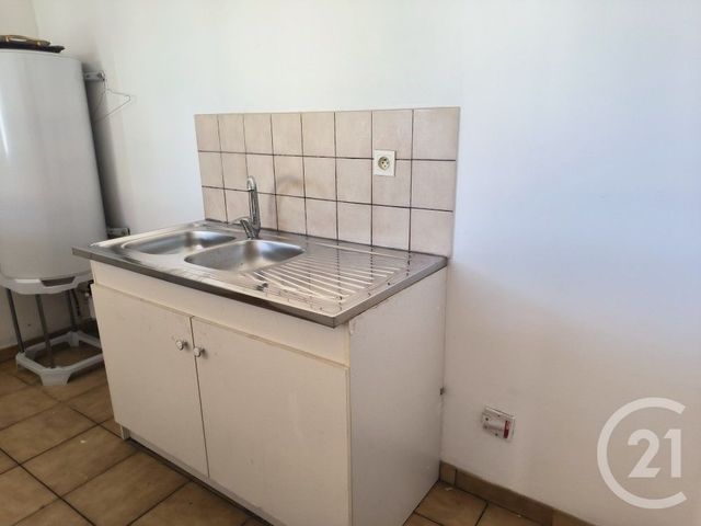 Appartement F2 à louer - 2 pièces - 45.0 m2 - CHATENOIS - 88 - LORRAINE - Century 21 Les Portes D'Or