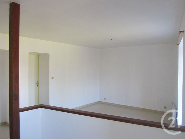 Appartement F2 à louer - 2 pièces - 40.0 m2 - MIRECOURT - 88 - LORRAINE - Century 21 Les Portes D'Or