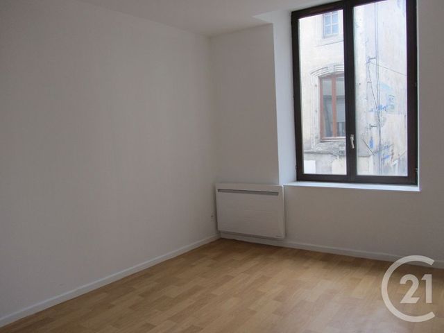 Appartement F2 à louer - 2 pièces - 34.0 m2 - MIRECOURT - 88 - LORRAINE - Century 21 Les Portes D'Or