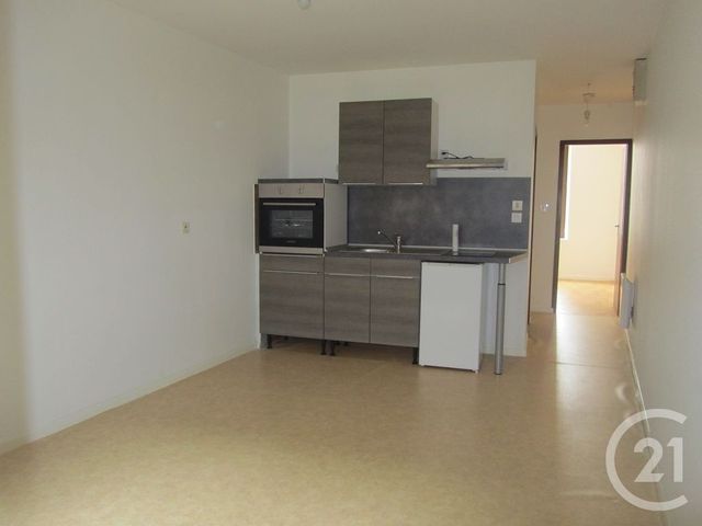 Appartement F2 à louer - 2 pièces - 34.0 m2 - MIRECOURT - 88 - LORRAINE - Century 21 Les Portes D'Or