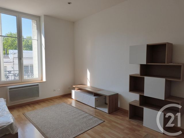 Appartement F1 à louer - 1 pièce - 33.4 m2 - VITTEL - 88 - LORRAINE - Century 21 Les Portes D'Or