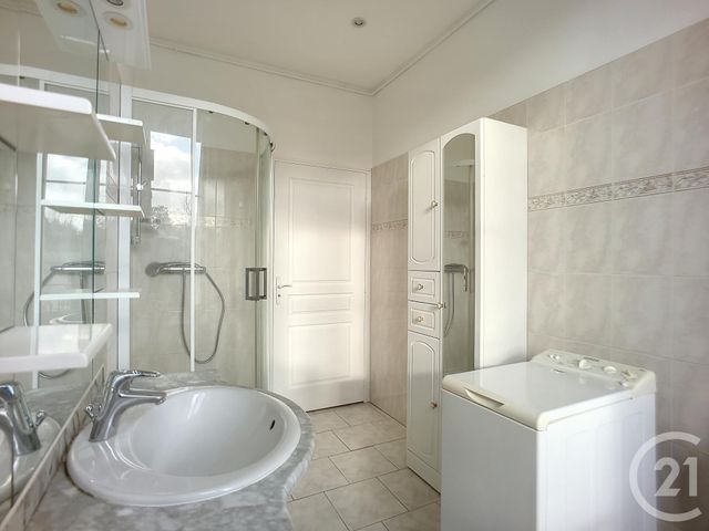 Appartement F1 à louer - 1 pièce - 33.4 m2 - VITTEL - 88 - LORRAINE - Century 21 Les Portes D'Or