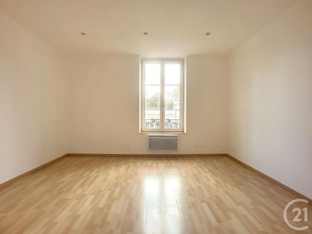 Appartement F1 à louer - 1 pièce - 33.4 m2 - VITTEL - 88 - LORRAINE - Century 21 Les Portes D'Or