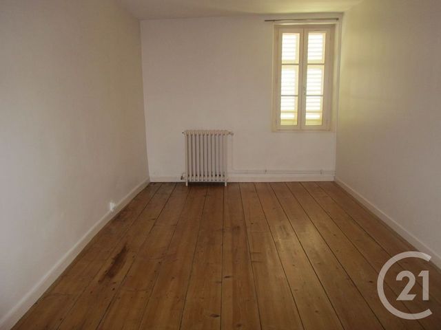 Afficher la photo en grand Appartement F5 à louer - 5 pièces - 64.0 m2 - MIRECOURT - 88 - LORRAINE - Century 21 Les Portes D'Or