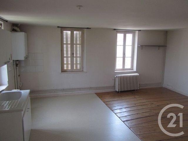 Afficher la photo en grand Appartement F5 à louer - 5 pièces - 64.0 m2 - MIRECOURT - 88 - LORRAINE - Century 21 Les Portes D'Or