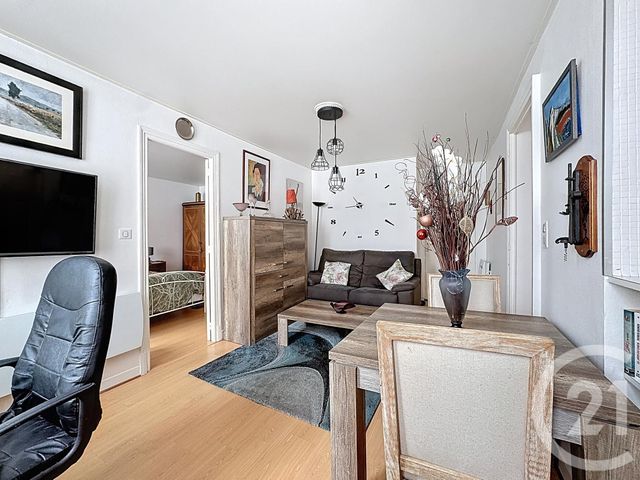 Appartement F2 à vendre - 2 pièces - 45.0 m2 - VITTEL - 88 - LORRAINE - Century 21 Les Portes D'Or