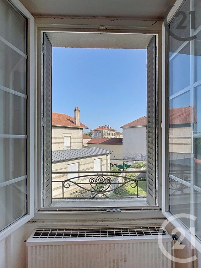 Appartement Studio à vendre - 1 pièce - 22.12 m2 - MIRECOURT - 88 - LORRAINE - Century 21 Les Portes D'Or