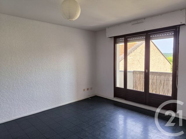Appartement F2 à louer - 2 pièces - 49.09 m2 - MIRECOURT - 88 - LORRAINE - Century 21 Les Portes D'Or