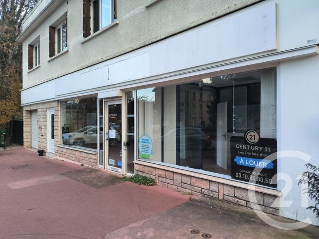 Appartement Local à louer - 3 pièces - 61.0 m2 - VITTEL - 88 - LORRAINE - Century 21 Les Portes D'Or