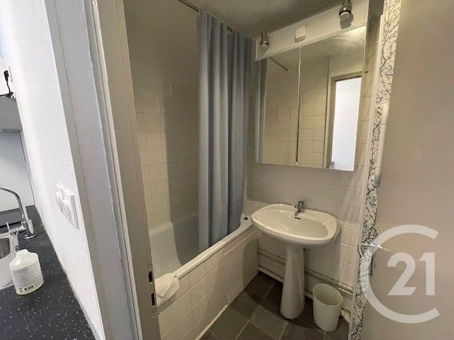 Appartement F2 à louer - 2 pièces - 28.3 m2 - VITTEL - 88 - LORRAINE - Century 21 Les Portes D'Or