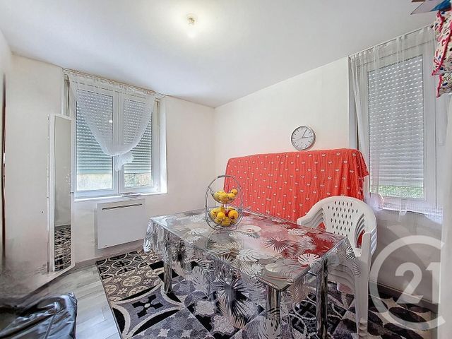 Appartement à vendre - 14 pièces - 250.5 m2 - MIRECOURT - 88 - LORRAINE - Century 21 Les Portes D'Or