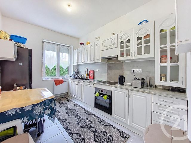 Appartement à vendre - 14 pièces - 250.5 m2 - MIRECOURT - 88 - LORRAINE - Century 21 Les Portes D'Or