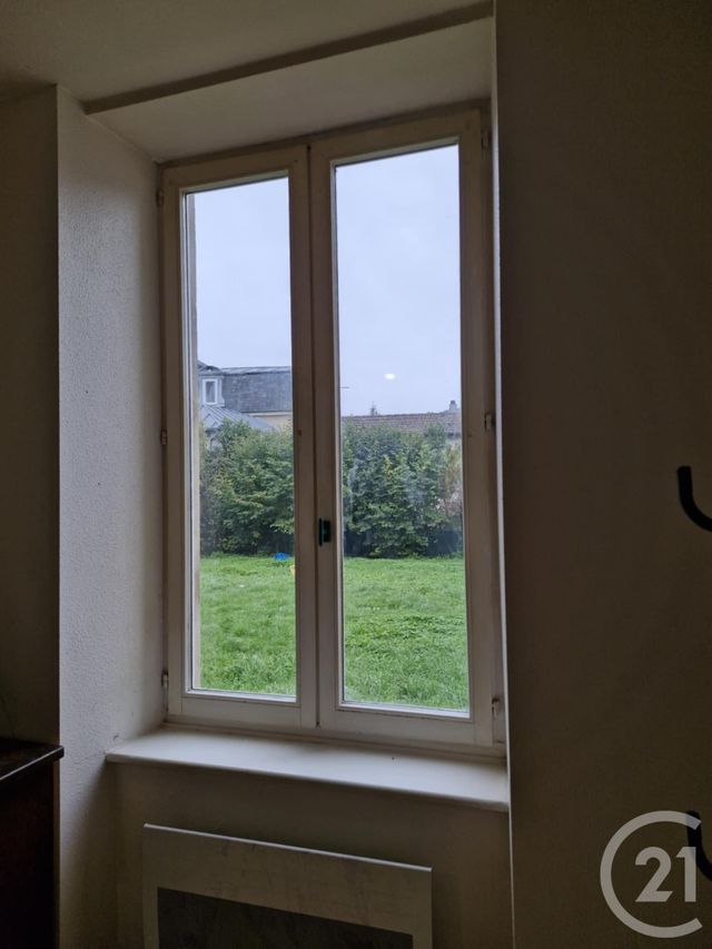 Appartement F1 à louer - 1 pièce - 28.0 m2 - MIRECOURT - 88 - LORRAINE - Century 21 Les Portes D'Or
