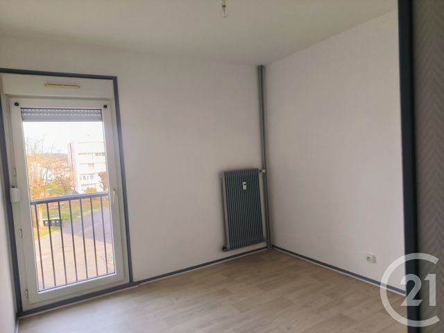 Appartement F3 à louer - 4 pièces - 75.0 m2 - VITTEL - 88 - LORRAINE - Century 21 Les Portes D'Or