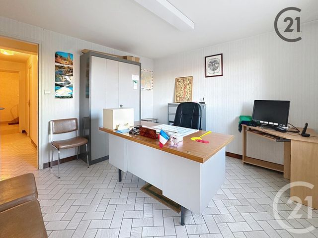 maison à vendre - 1 pièce - 211.98 m2 - VRECOURT - 88 - LORRAINE - Century 21 Les Portes D'Or