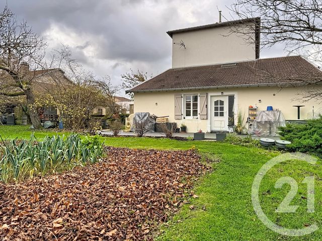 maison à vendre - 13 pièces - 251.98 m2 - BULGNEVILLE - 88 - LORRAINE - Century 21 Les Portes D'Or