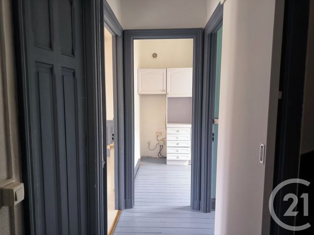 Appartement à louer - 3 pièces - 50.0 m2 - VITTEL - 88 - LORRAINE - Century 21 Les Portes D'Or