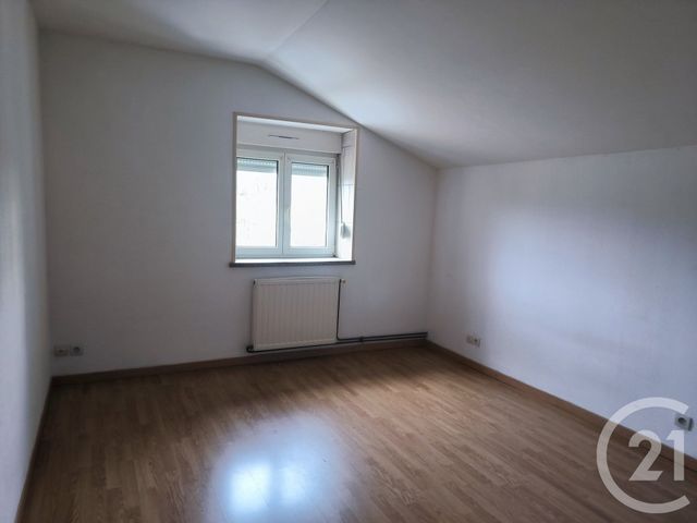 Appartement F3 à louer - 3 pièces - 50.0 m2 - VITTEL - 88 - LORRAINE - Century 21 Les Portes D'Or
