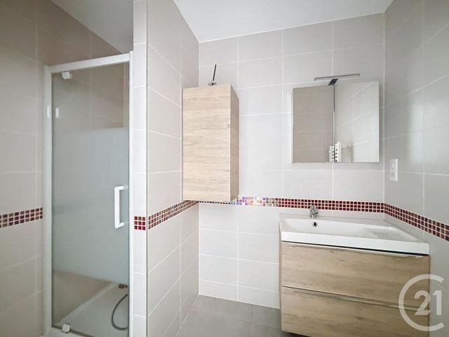 Appartement Duplex à louer - 2 pièces - 53.8 m2 - GRAFFIGNY CHEMIN - 52 - CHAMPAGNE-ARDENNE - Century 21 Les Portes D'Or