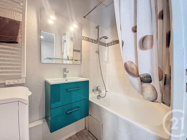 Appartement F1 à vendre - 1 pièce - 26.63 m2 - VITTEL - 88 - LORRAINE - Century 21 Les Portes D'Or