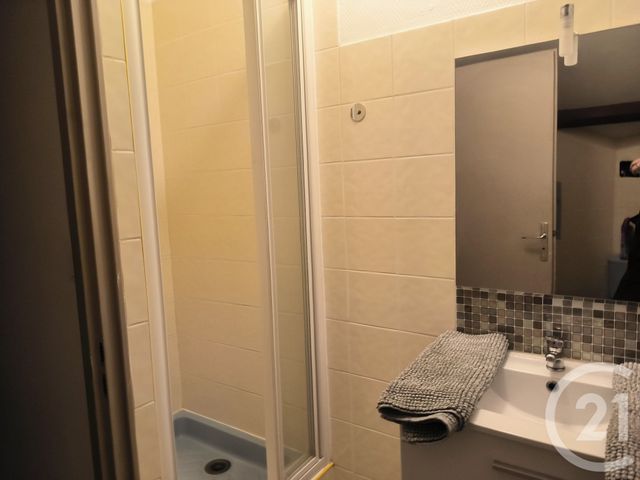 Appartement F5 à louer - 5 pièces - 95.0 m2 - VITTEL - 88 - LORRAINE - Century 21 Les Portes D'Or