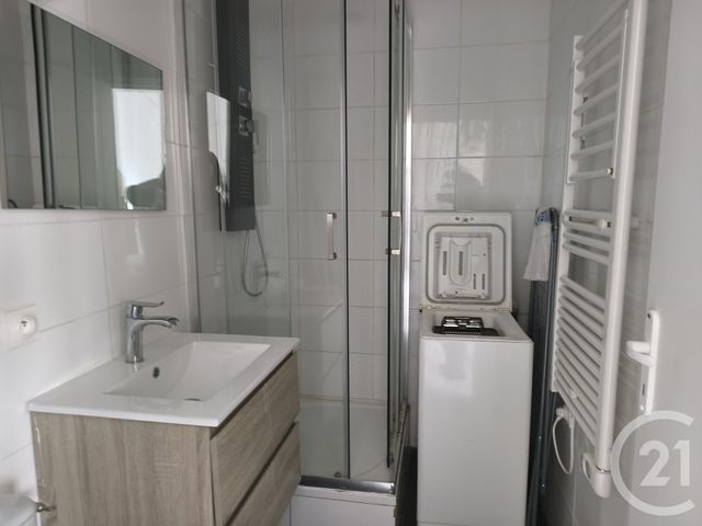 Appartement Studio à louer - 1 pièce - 28.0 m2 - VITTEL - 88 - LORRAINE - Century 21 Les Portes D'Or