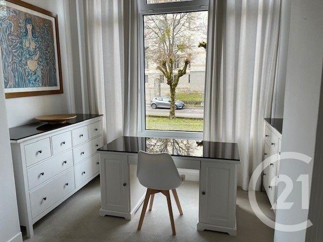 Appartement F2 à louer - 2 pièces - 51.0 m2 - VITTEL - 88 - LORRAINE - Century 21 Les Portes D'Or