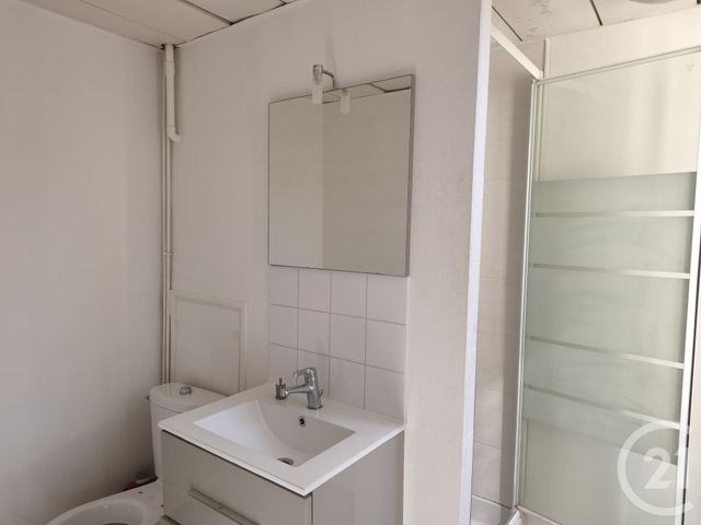 Appartement F1 à louer - 1 pièce - 19.0 m2 - VITTEL - 88 - LORRAINE - Century 21 Les Portes D'Or