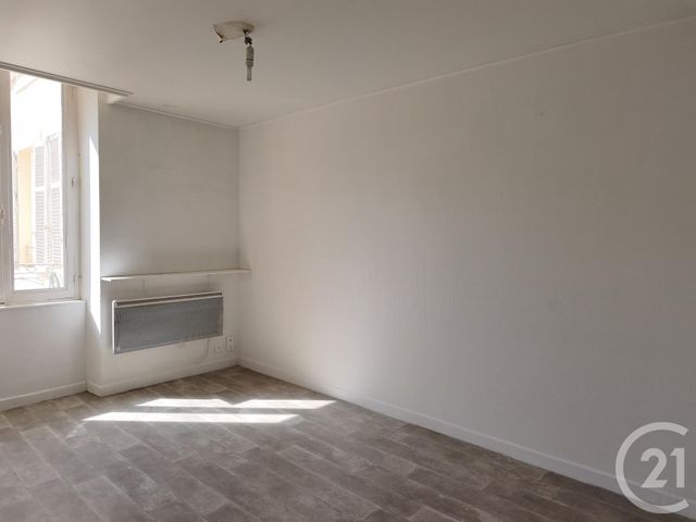 Appartement F1 à louer - 1 pièce - 19.0 m2 - VITTEL - 88 - LORRAINE - Century 21 Les Portes D'Or