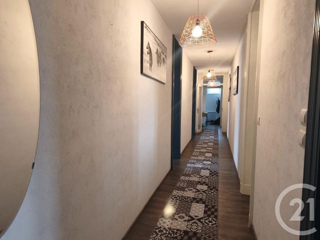 Appartement F5 à louer - 5 pièces - 127.0 m2 - VITTEL - 88 - LORRAINE - Century 21 Les Portes D'Or