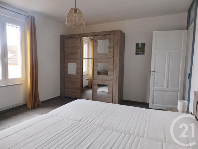 Appartement F5 à louer - 5 pièces - 127.0 m2 - VITTEL - 88 - LORRAINE - Century 21 Les Portes D'Or