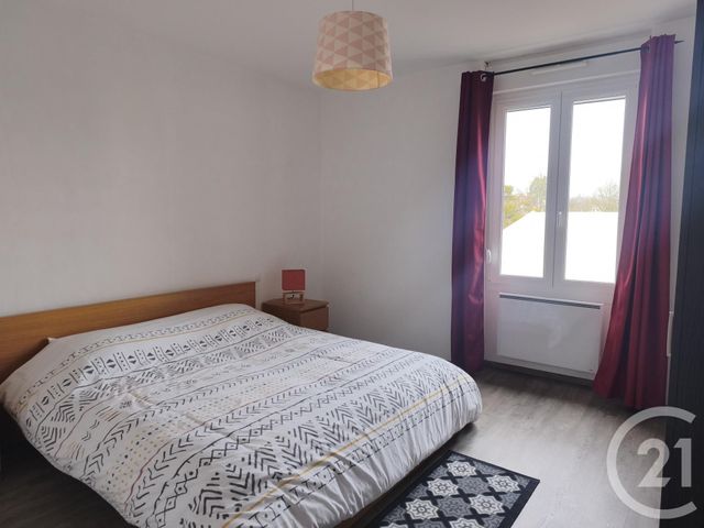 Appartement F5 à louer - 5 pièces - 127.0 m2 - VITTEL - 88 - LORRAINE - Century 21 Les Portes D'Or