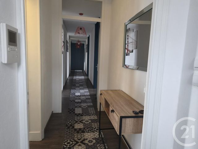 Appartement F5 à louer - 5 pièces - 127.0 m2 - VITTEL - 88 - LORRAINE - Century 21 Les Portes D'Or