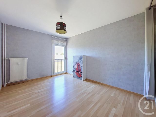 Appartement à vendre - 4 pièces - 75.0 m2 - VITTEL - 88 - LORRAINE - Century 21 Les Portes D'Or