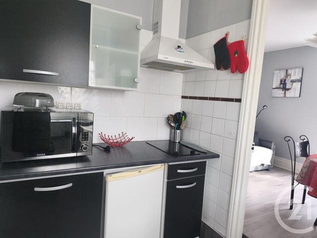 Appartement F2 à louer - 2 pièces - 33.0 m2 - VITTEL - 88 - LORRAINE - Century 21 Les Portes D'Or