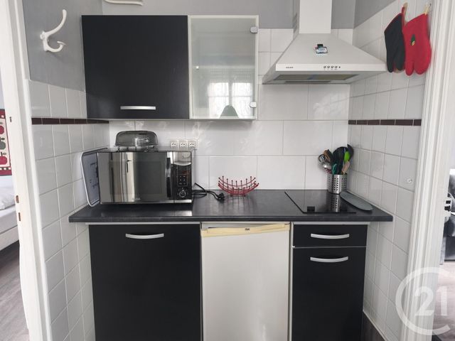 Appartement F2 à louer - 2 pièces - 33.0 m2 - VITTEL - 88 - LORRAINE - Century 21 Les Portes D'Or